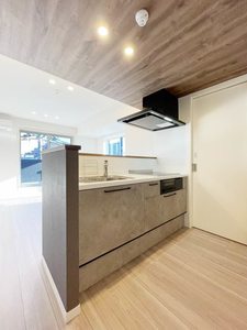 スプレンドル 401号-4