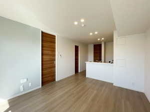 カーサ　ファミリオ 302号-5