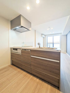 カンパーナ　プリータ 402号-8