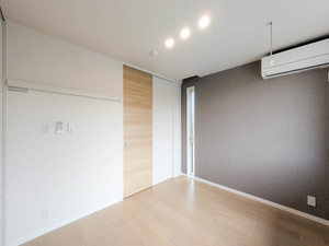 ヴィラ　スワスティ 201号-6