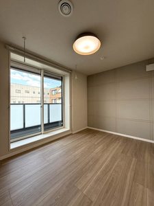 ポロニア　コート 201号-4