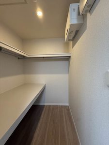 リッツ・リン 306号-5