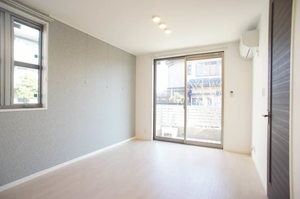 アベニール 103号-2