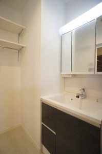 アベニール 103号-8