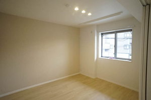 アメニックス浦和前地 202号-5