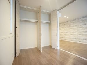 Ｙ’ｓ　Ｔｈｒｅｅ 103号-4