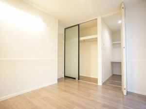 Ｙ’ｓ　Ｔｈｒｅｅ 103号-6