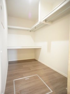 Ｙ’ｓ　Ｔｈｒｅｅ 103号-7