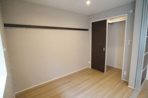 プレシャス イースト 202号-8