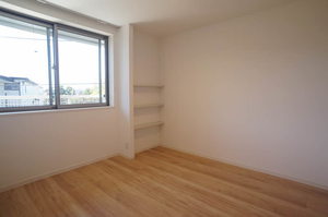 ヴィラ・ボヌール 203号-4