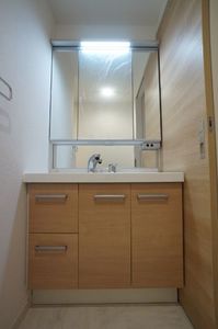 ヴィラ・ボヌール 204号-9