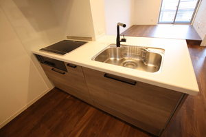 ヴィラ・ボヌール 304号-4