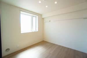 ウェストラヴィーヌ 305号-4