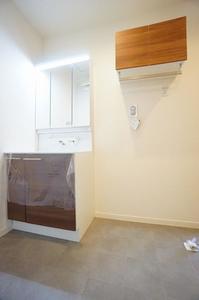 ウェストラヴィーヌ 305号-8