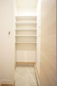 シャン　ド　フルール 106号-5