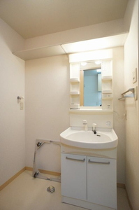 フラッツ・ブルーム 102号-7