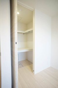 ゼブリナス元町 101号-11