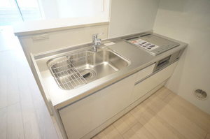 ゼブリナス元町 101号-12