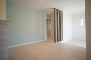 ゼブリナス元町 105号-2