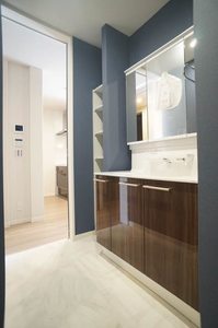 ｃｏｍｆａｒｍ　Ⅱ 204号-4