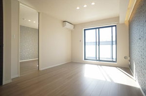 ｃｏｍｆａｒｍ　Ⅱ 303号-3