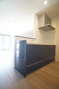 ｃｏｍｆａｒｍ　Ⅱ 303号-4