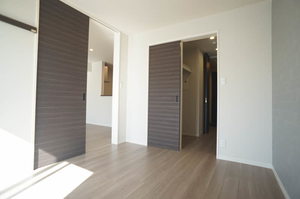 ｃｏｍｆａｒｍ　Ⅱ 303号-5