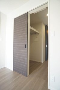 ｃｏｍｆａｒｍ　Ⅱ 303号-7