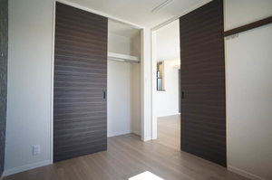 ｃｏｍｆａｒｍ　Ⅱ 306号-6