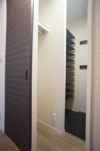 ｃｏｍｆａｒｍ　Ⅱ 306号-10