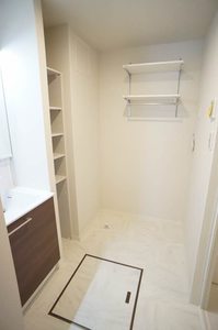 フォンターナ　鈴谷 103号-8