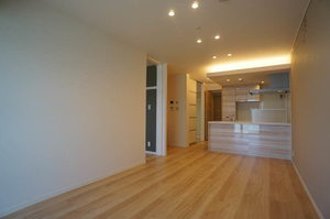 ヴィアソーレ 301号-2