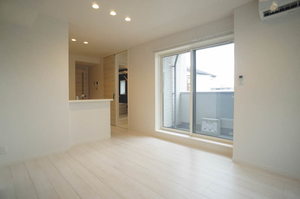 ＡＫＴ・Ｃｕｏｒｅｌｌ 301号-3