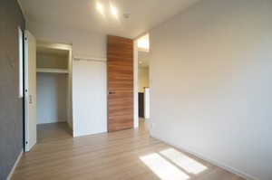 ヴィラ ロベリア 104号-5