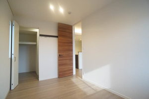 ヴィラ ロベリア 204号-5