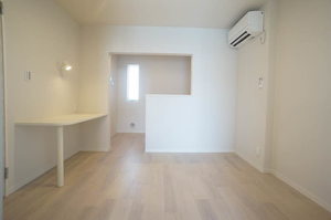 シュ　シュ 303号-5