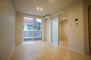 プレザント・アイ 102号-3