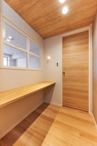 ウィズプラス浦和美園　ウエスト　Ａ棟 302号-5