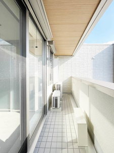 ウィズプラス浦和美園 ウエスト B棟 305号-11