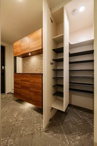 ウィズプラス浦和美園　ウエスト　Ｃ棟 204号-11