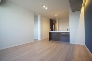 ウィズプラス浦和美園　ウエスト　Ｄ棟 304号-2