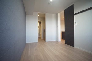 ウィズプラス浦和美園　ウエスト　Ｄ棟 304号-5