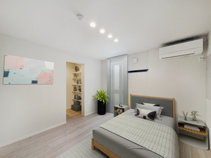 ウィズプラス浦和美園　ウエスト　Ｅ棟 201号-3