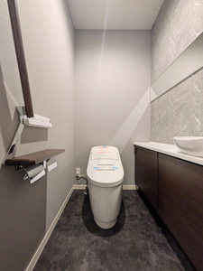 ウィズプラス浦和美園　ウエスト　Ｅ棟 201号-8