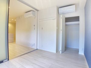 ラ・ファミーユ 302号-6