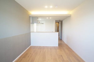 プライムコート岸町 303号-4