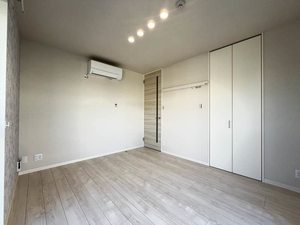 アーク・アムール　ヴィラ 301号-6