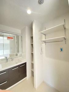 アベニール元町 303号-7