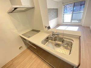 アベニール元町 303号-10