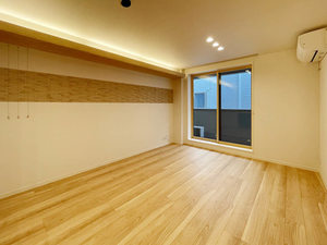 ウィズプラス浦和美園 イースト A棟 203号-5